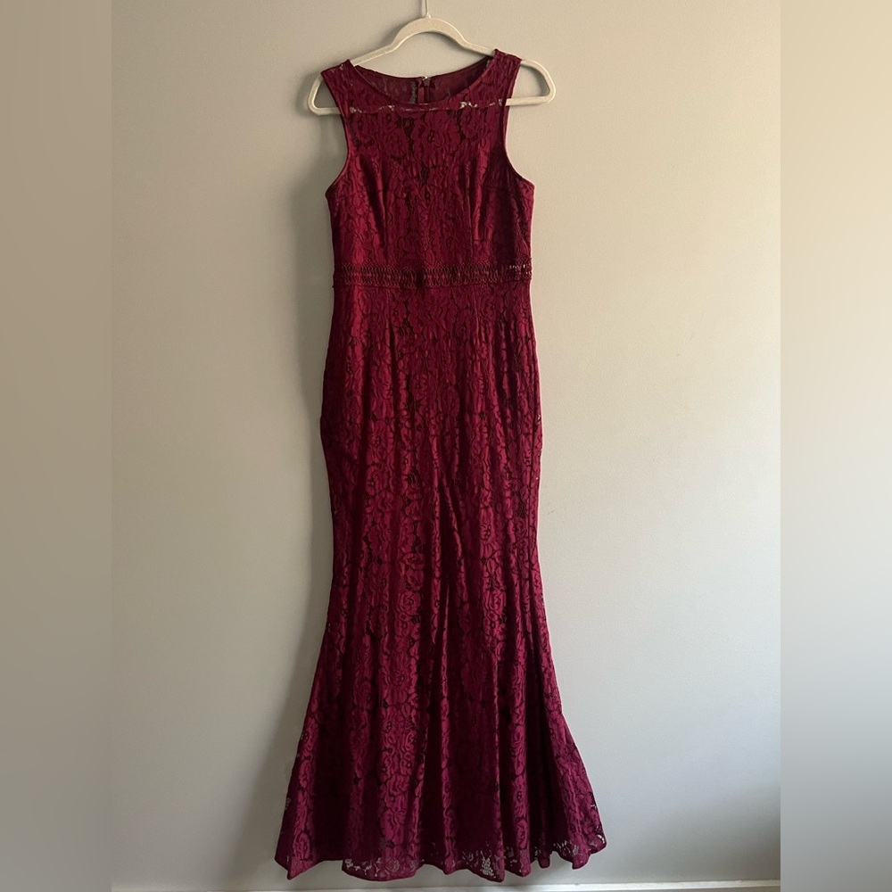 Lulus Size M Music of the Heart Burgundy Lace Maxi Dress Holiday Cocktail